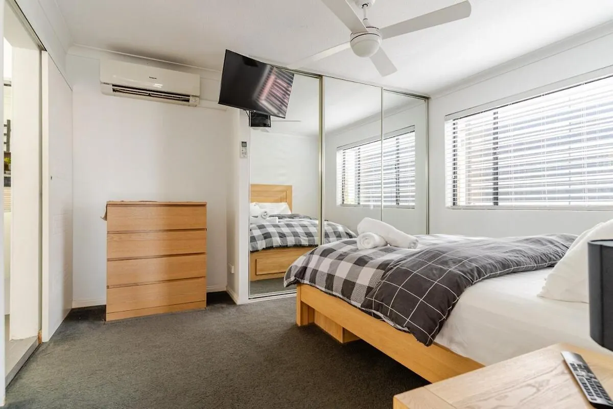Best Value With City View Sleeps 7 Brisbane Apartment